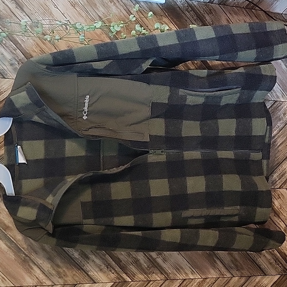 Columbia green plaid fleece zip up